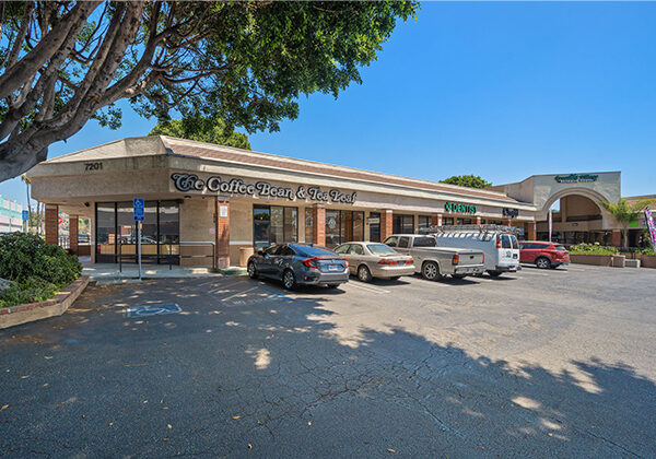 Greenleaf Shopping Village Whittier